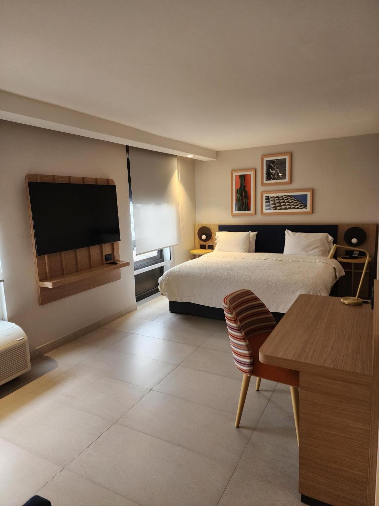 Hampton By Hilton Saltillo Zona Aeropuerto Exterior photo