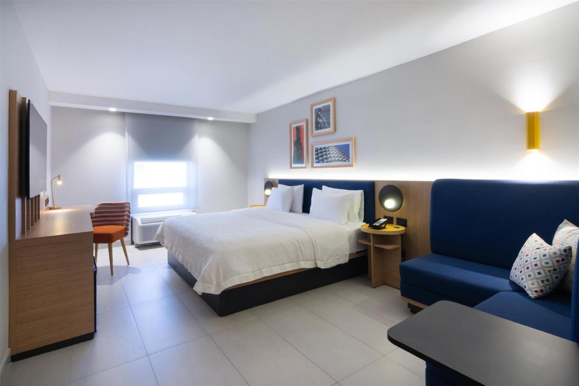 Hampton By Hilton Saltillo Zona Aeropuerto Exterior photo